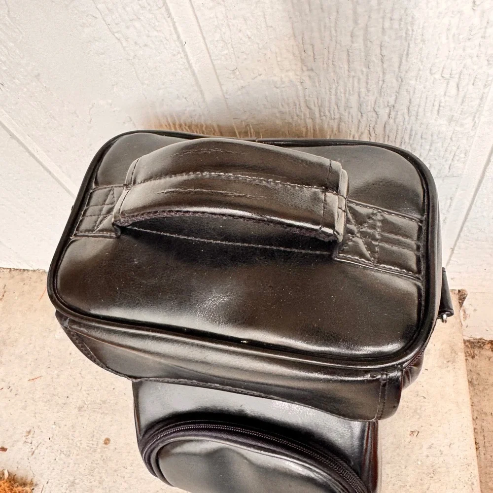 Legacy‎ Picnic Tools Black Faux Leather Insulated Carry Bag w/ Cheese Board Y2K